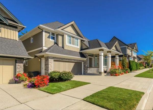 鋼木結(jié)構(gòu)房屋特點有哪些？